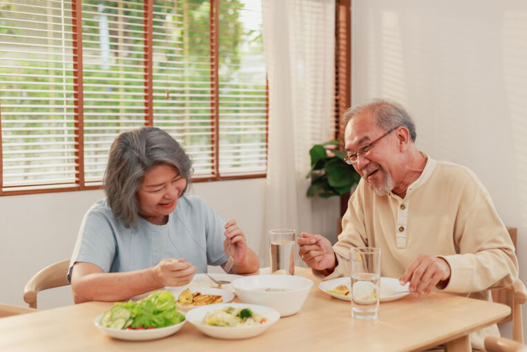 Soup uống vi chất bồi bổ dành cho người trung niên, người cao tuổi theo khuyến nghị của Harvard – Hoa Kỳ